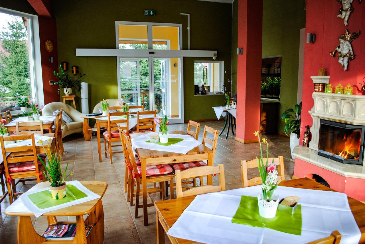 Hotel Krak Myślenice Eksteriør billede